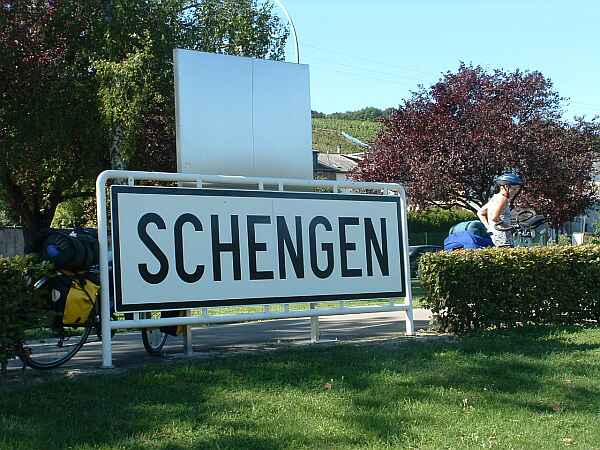 26670en_USI_schengen.jpg