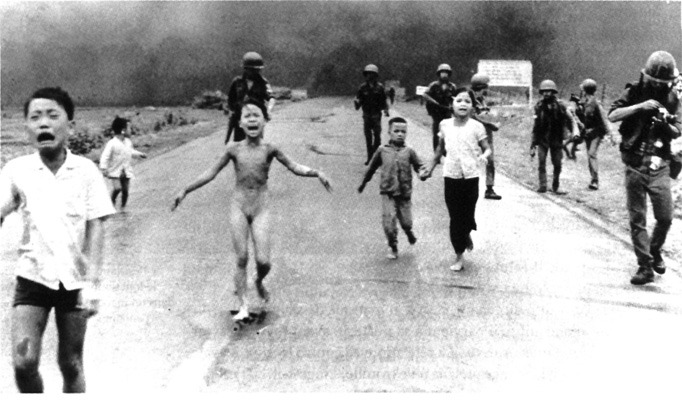 napalm_nick_ut_8june1972_ap_wiki.jpg